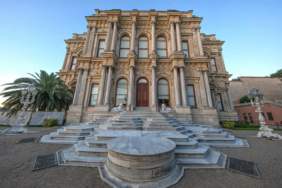 Bosphorus Cruise with Two Continets