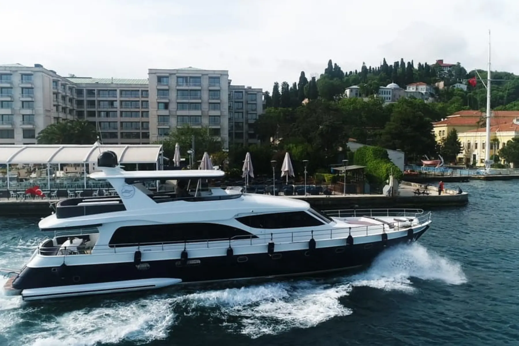 3 Hours Boshporus Tour Istanbul