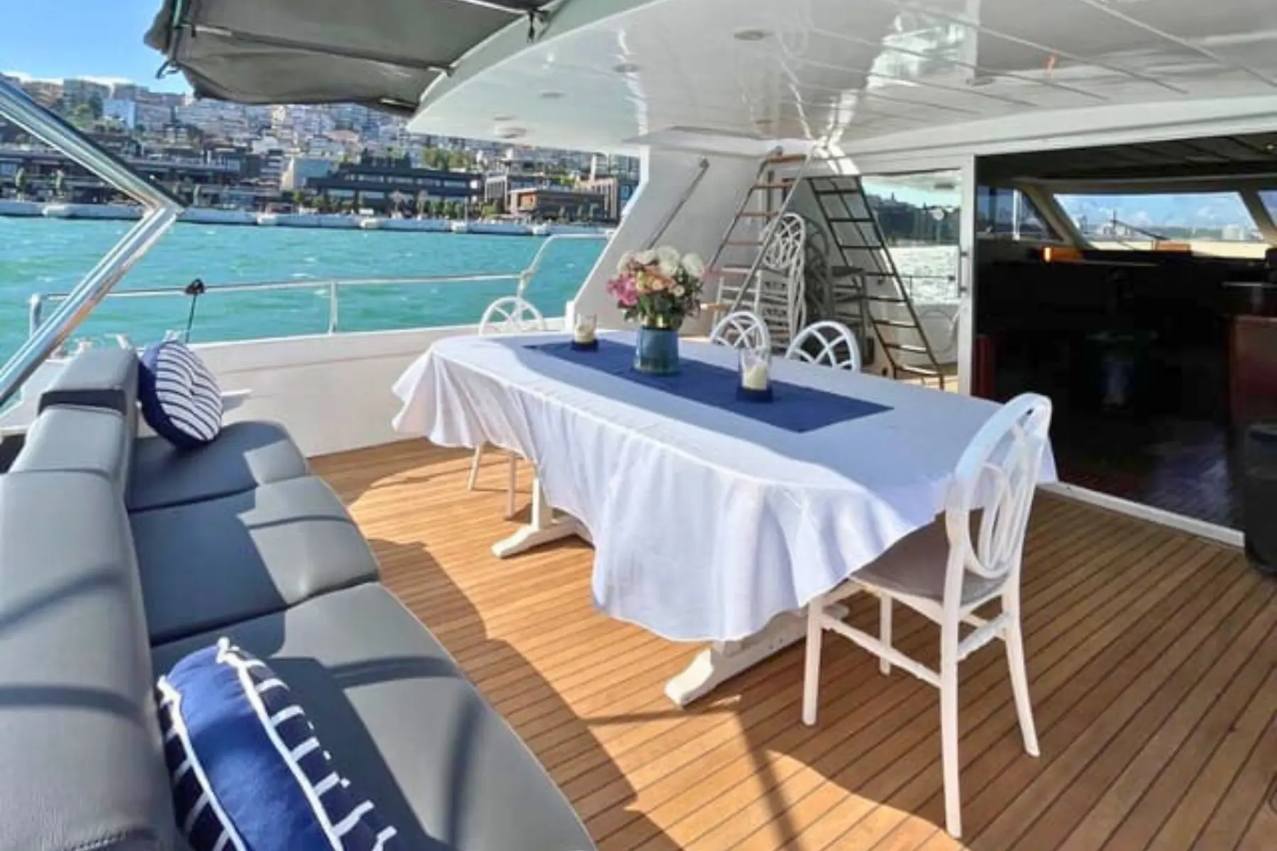 3 Hours Boshporus Tour Istanbul